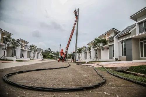 Rumah Subsidi Standar vs Cluster Subsidi Spesifikasi Premium: Mana yang Lebih Baik?